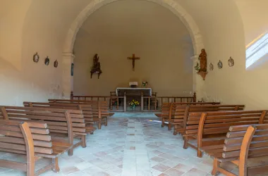 Thueyts - intérieur de la chapelle saint roch ©sourcesetvolcans