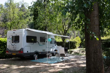 Domaine de Gil - Emplacement Camping-car