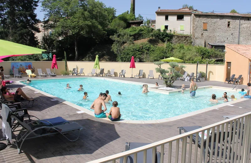 Camping de Retourtour 4* Ardèche piscine rivière
