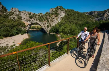 Les Gorges de l'Ardèche en vélo
