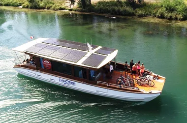 catamaran Canotier