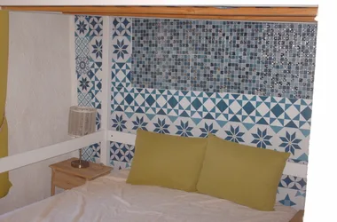chambre alcove mozaique avec mezzanine