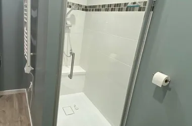 douche chambre n°1