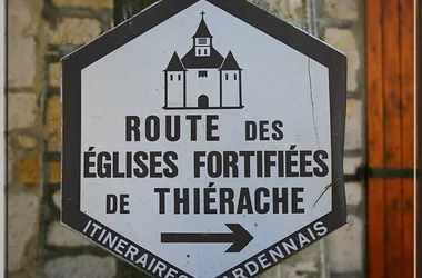 ROUTE DES EGLISES FORTIFIEES DE THIERACHE – ROUVROY SUR AUDRY