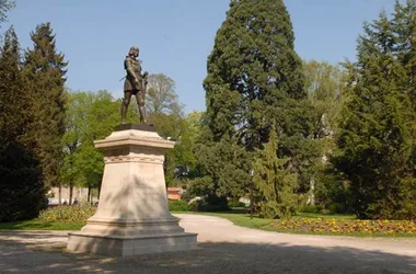 Visite guidée de Mézières et de la Tour du Roy