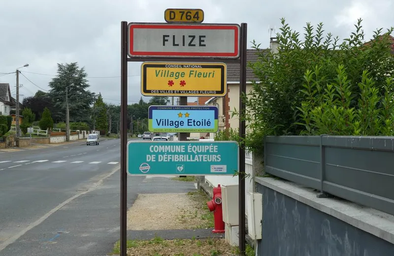 FLIZE, Village Fleuri “2 Fleurs”