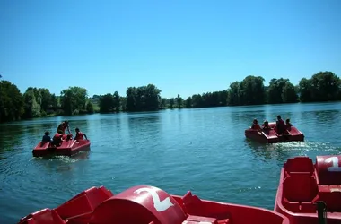 Lac de Douzy Campsite