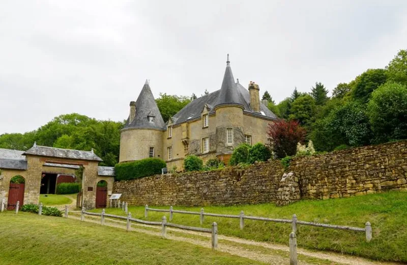 Château de Remilly les Pothées