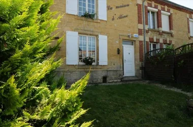 La Maison d'Aline, maison rénovée avec garage et jardin clos proche de Sedan et lac de Bairon - Stonne - Ardennes