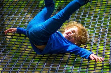 Jumping hammock - somersaults - Photo Eric PAHON