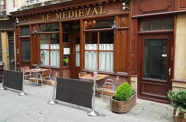 Restaurant “Le Médiéval”