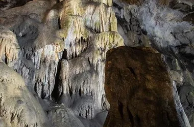 Visite guidée groupes- La grotte de Nichet