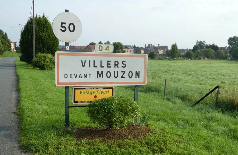 VILLERS DEVANT MOUZON, Village Fleuri “1 Fleur”