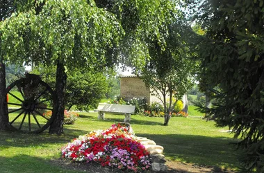 SORCY BAUTHEMONT, Village Fleuri “2 Fleurs”