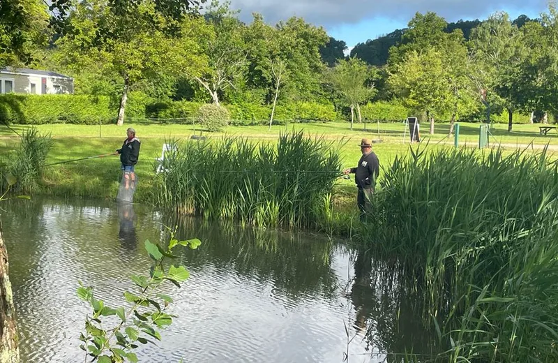 Pêche au camping Les Naïades