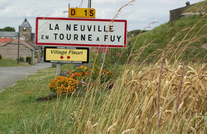 La Neuville-en-Tourne-à-Fuy – Village Fleuri “2 fleurs”