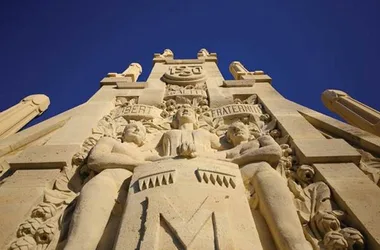 Visite guidée de Mézières et de la Tour du Roy