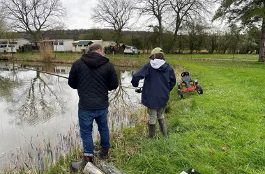 Pêche au camping Les Naïades