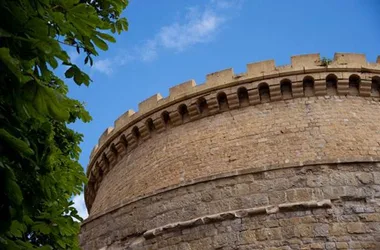 Visite guidée de Mézières et de la Tour du Roy