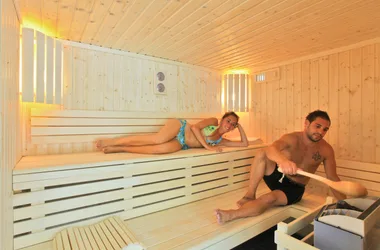 Albirondack Camping Tarn-sauna