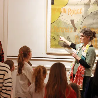 Visite-atelier en famille ” Les affiches de Toulouse-Lautrec “