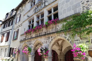 Visite guidée de Mur-de-Barrez