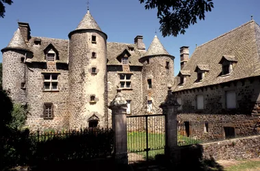 Vigouroux Castle