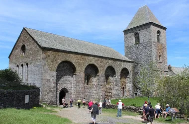 Iglesia de Nuestra Señora de los Pobres en Aubrac