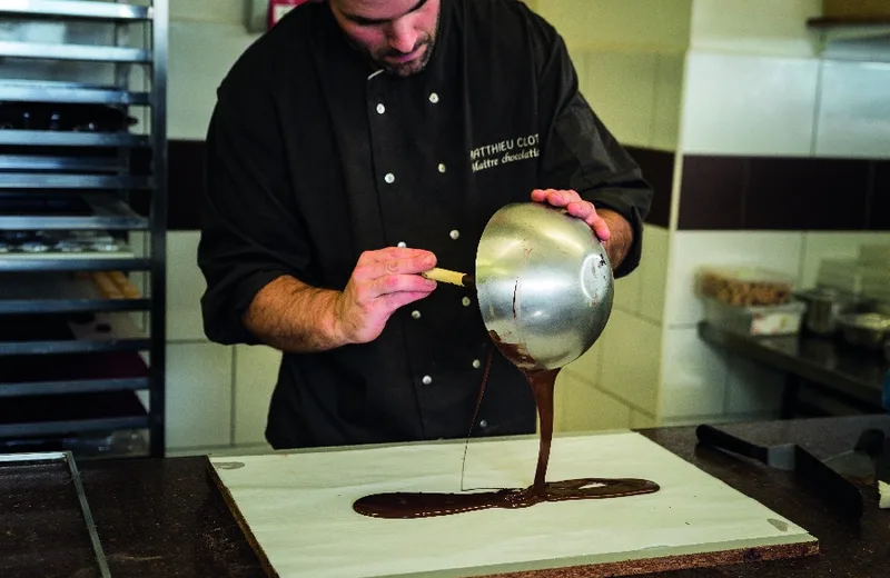 Chocolaterie Pâtisserie AICI / Matthieu Clot