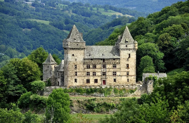 Messilhac Castle