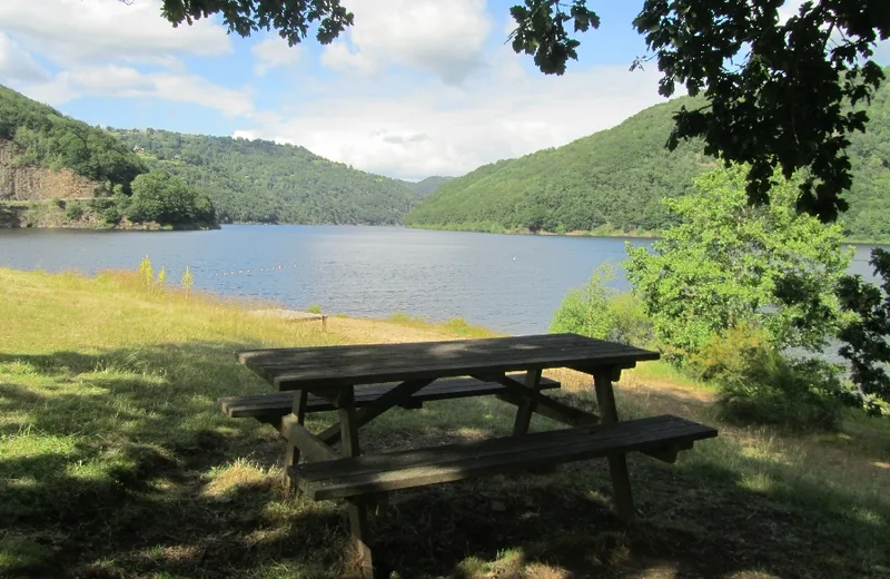 Area picnic sulla penisola di Laussac