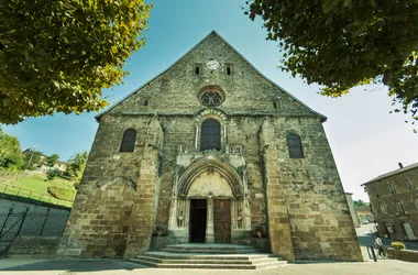 Saint-Chef, cité abbatiale - Balcons du Dauphiné