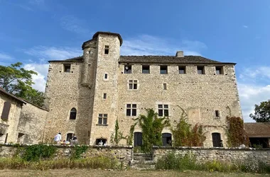 Maison-forte de Soleymieux, commune des Balcons du Dauphiné