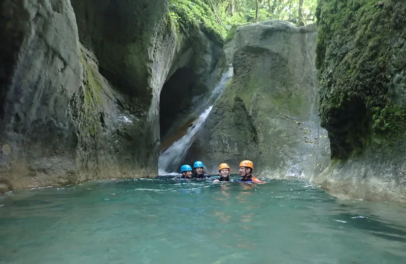 Descente canyoning