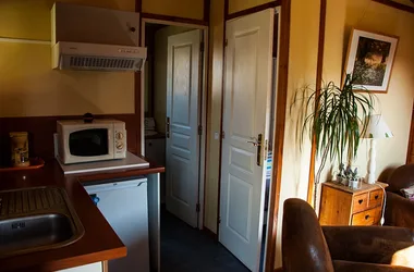 Hotelier chalet kitchen area