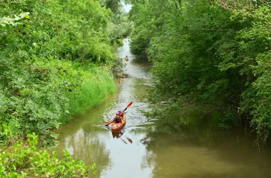 Descent of the Bourbe canal by canoe - Balcons du Dauphiné