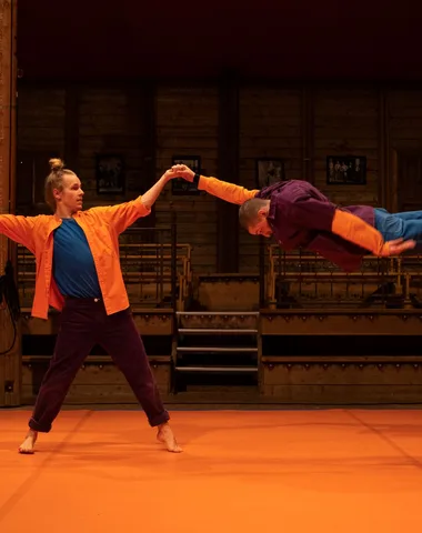 Danse et cirque : la fabuleuse histoire de Bazarkus