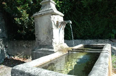 St-Victor-de-Morestel Fountain - OTSI Morestel