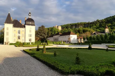 Château de Vertrieu, dit “château moderne” et son parc