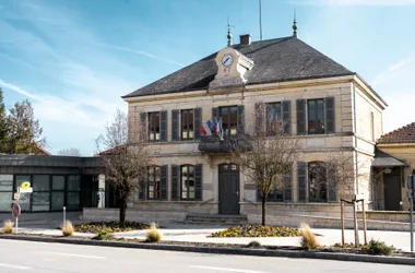 Rathaus von Trept, Gemeinde Balcons du Dauphiné