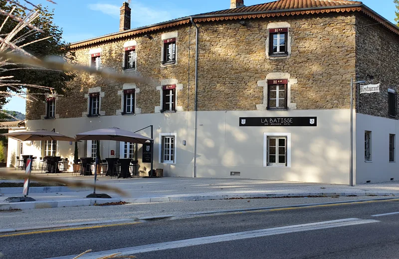 La Batisse - Hôtel Restaurant à Crémieu