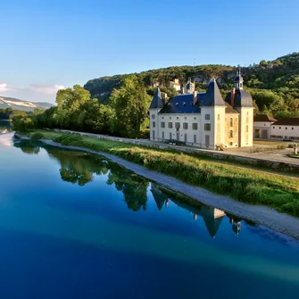 Château de Vertrieu, dit “château moderne” et son parc