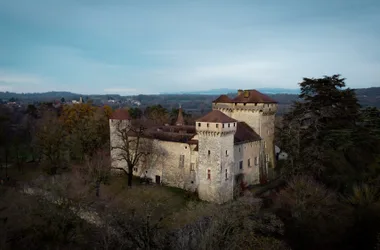 château, commune des Balcons du Dauphiné