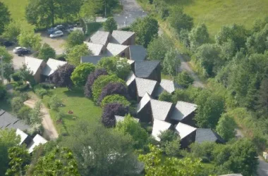 Le Païsserou, Village de Chalets du Pontet (groupes)