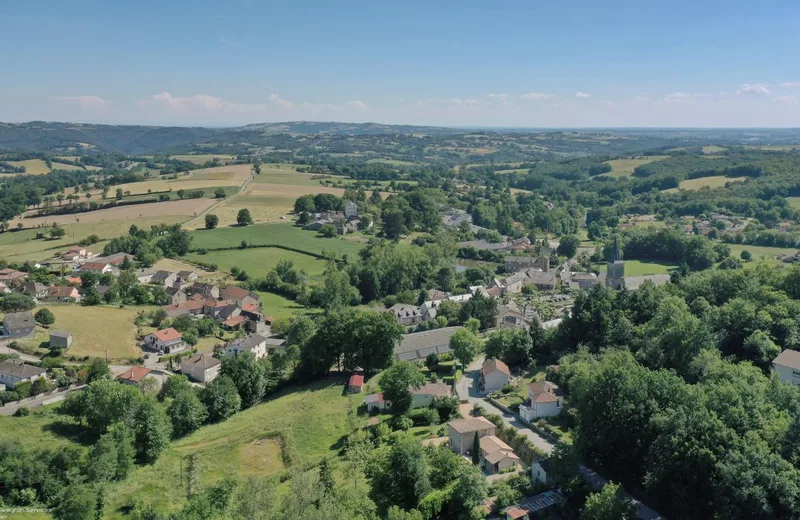 La Croix de Sainte Germaine, la Bergère – La Fouillade