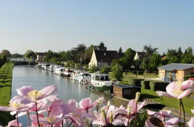 Canal Belleville Fleurs