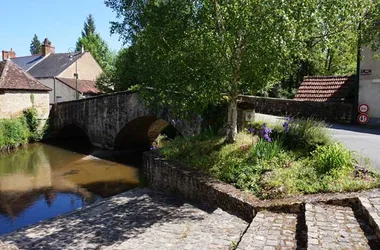 Pont aux laies La Châtre
