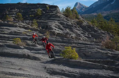 Séjour VTT “Le Géant” la traversée VTT de la Blanche à la Durance !