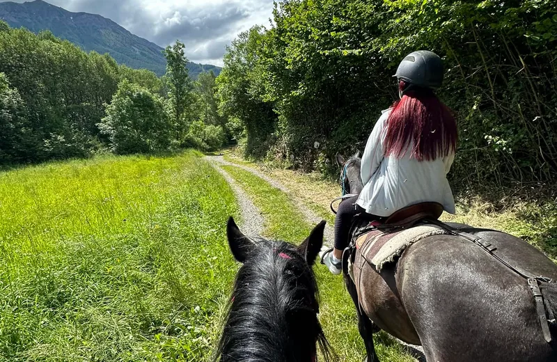 Balade à cheval au coucher du soleil