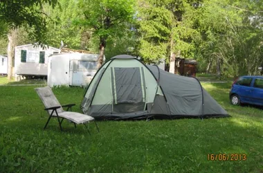 Camping Caravaneige de La Blanche**